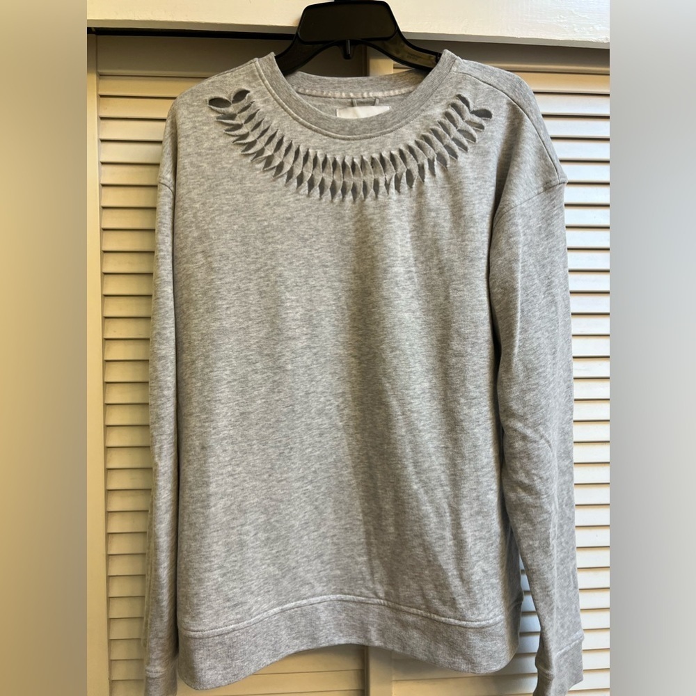 Victoria Sport Sweatshirt Sz M